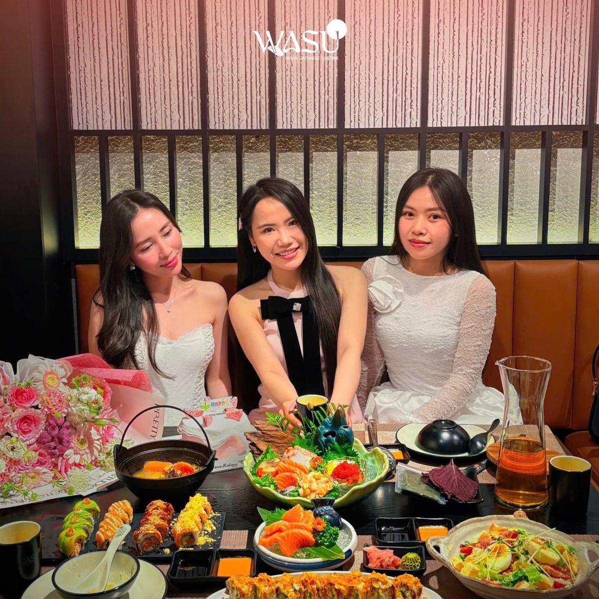 Cách Ăn Sushi Đúng Chuẩn Mà Không Ngại Ngùng - copy