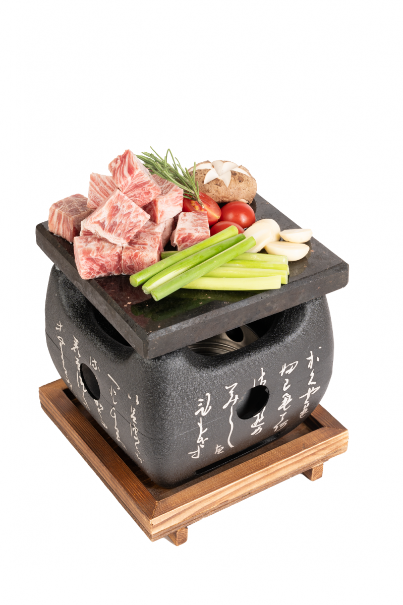 Bò Fuji nướng đá